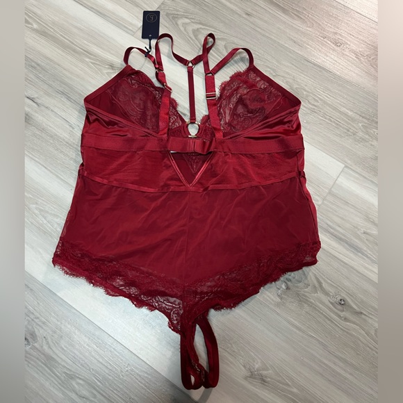 Red teddy - Picture 3 of 6